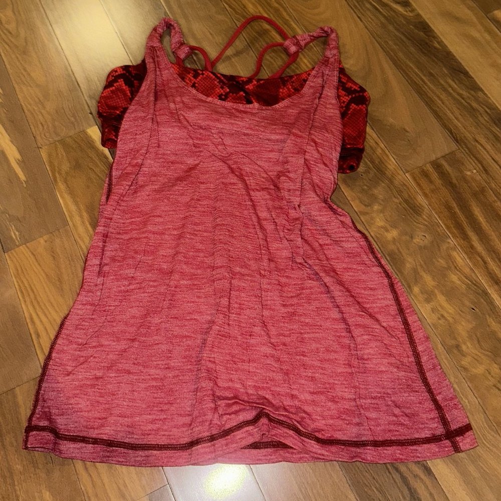Lululemon Sunset Salutation Tank 2 in 1 Heathered Cranberry / Snake Size 6